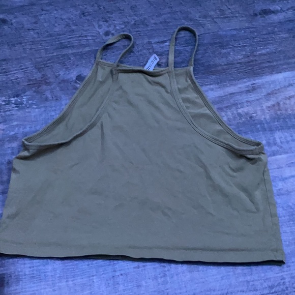 Tank top (cropped) - Picture 2 of 3